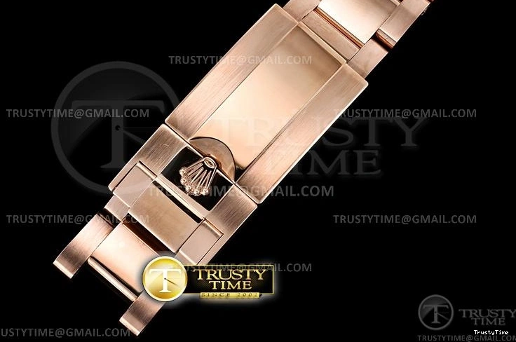 0422 ROLGMT133 – GMT II Snug 968